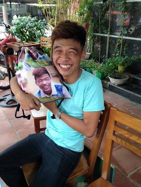 dien vien trung ruoi toi se di choc cuoi cho nguoi dan da