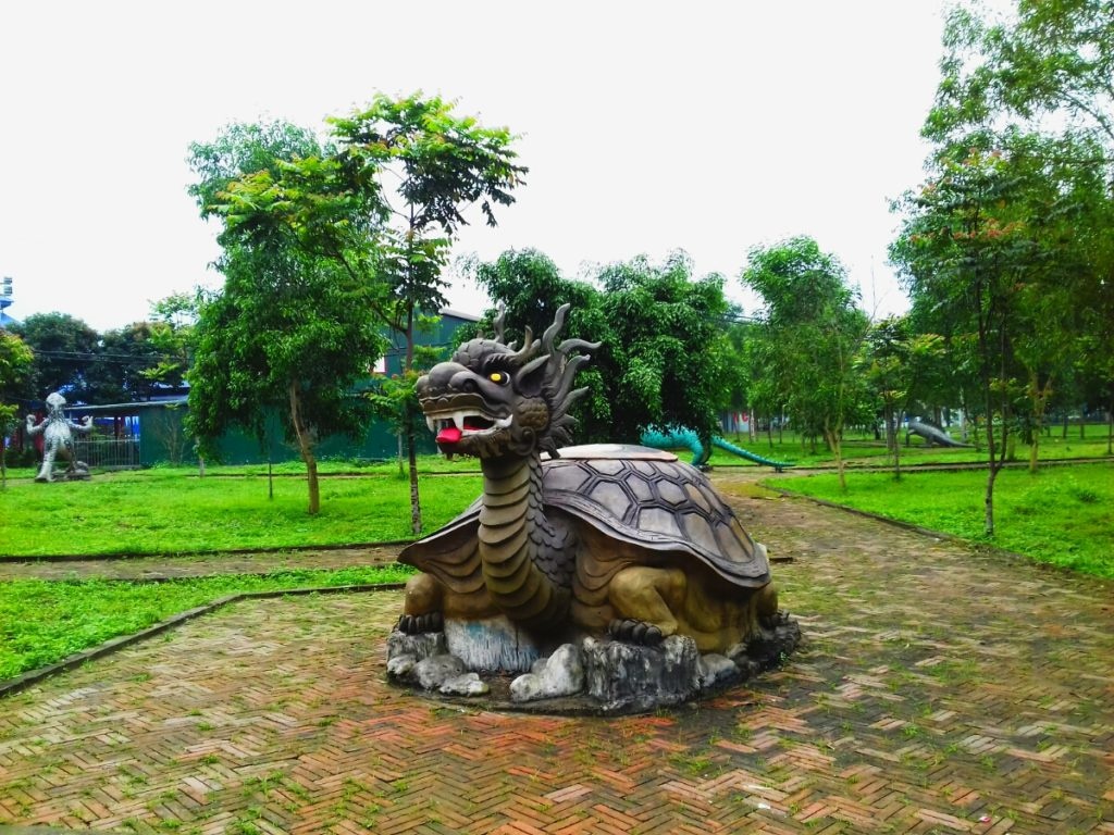 dan mang phat sot voi nhung con vat ky la o phu tho