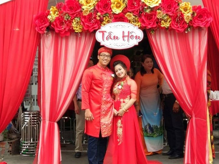 nu 9x xinh dep cay game xuyen dem tha thinh ban trai