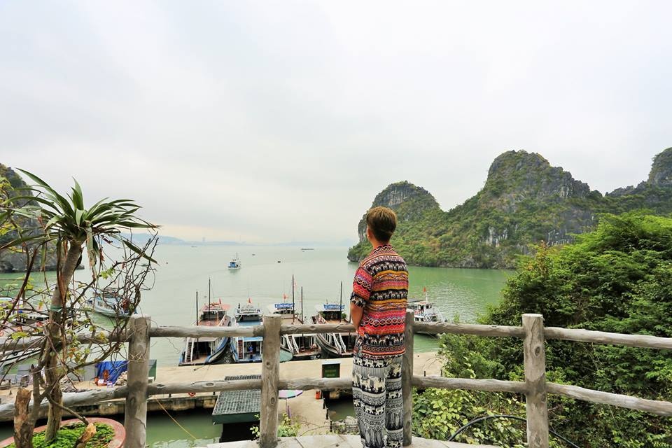 9x dien trai va hanh trinh xuyen viet truyen cam hung cho gioi tre