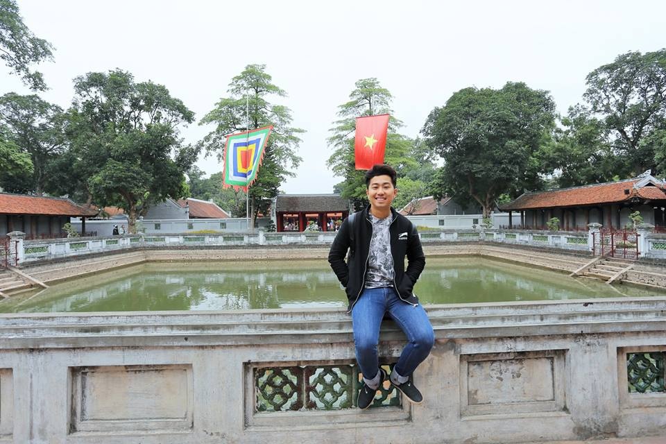 9x dien trai va hanh trinh xuyen viet truyen cam hung cho gioi tre