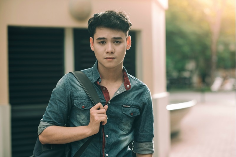 bui vinh kien chang dien vien tre va nhung tam su cam dong ngay cua cha