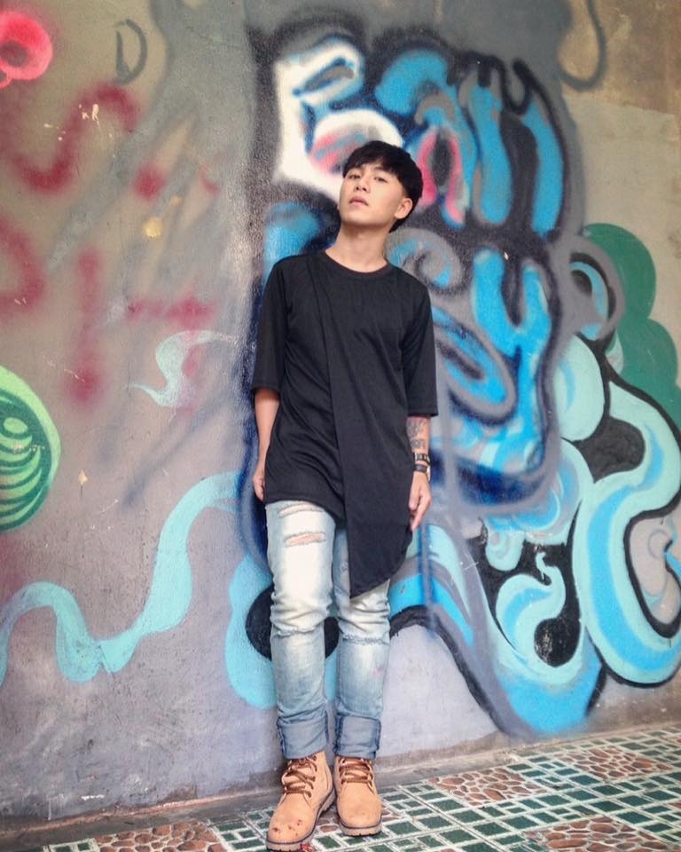 ho minh triet 9x dien trai noi tieng voi nhung ban mash up trieu view