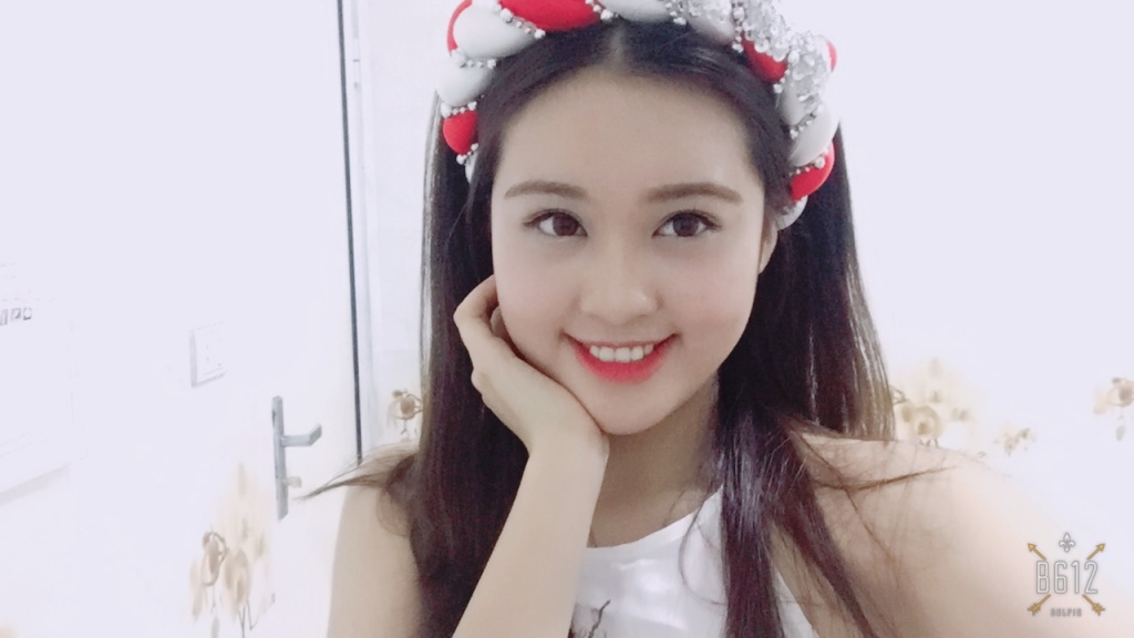 Ngẩn ngơ trước nhan sắc ngọt ngào của nữ 9x Học viện Cảnh sát nhân dân ngan ngo truoc nhan sac ngot ngao cua nu 9x hoc vien canh sat nhan dan