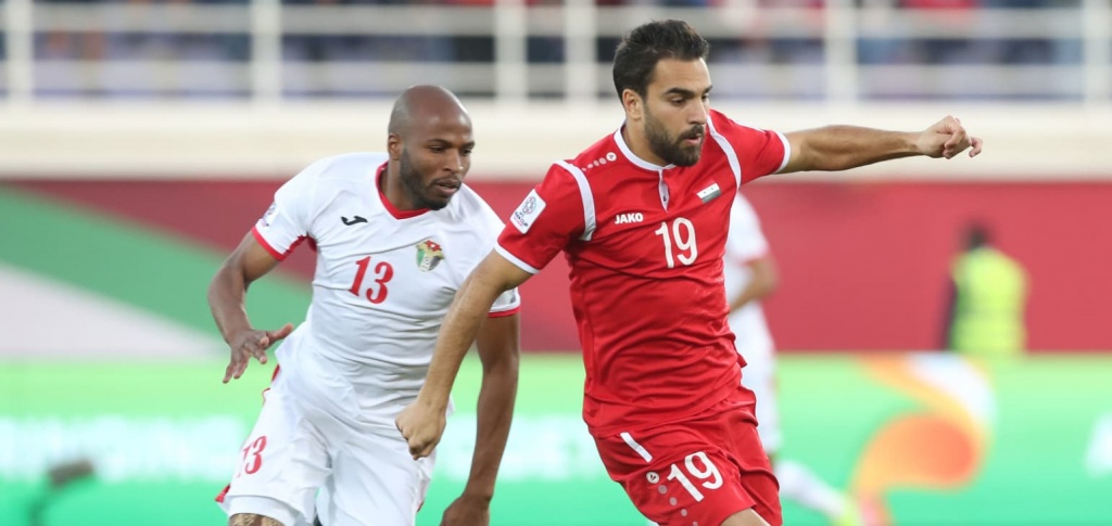 truc tiep jordan vs syria hiep 1 1 0 suleiman phung phi co hoi lap cu dup
