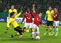 Kênh xem trực tiếp Dortmund vs Hannover (21h30 26/1): Lịch phát sóng giải Đức