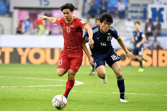 cong phuong lot vao top 5 cau thu hay nhat tu ket asian cup