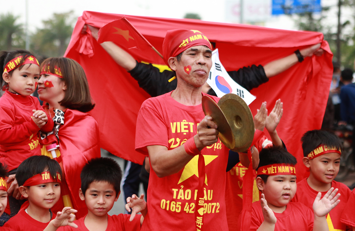 bo me tuyen thu viet nam mong cho con ve an tet