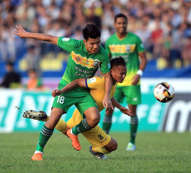 bui tien dung va nhung cau thu roi clb thanh hoa truoc vleague 2019