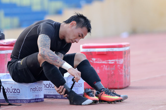 bui tien dung va nhung cau thu roi clb thanh hoa truoc vleague 2019