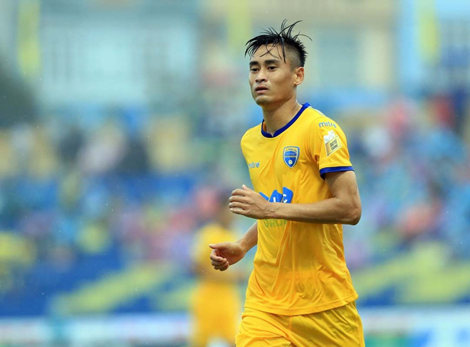 bui tien dung va nhung cau thu roi clb thanh hoa truoc vleague 2019