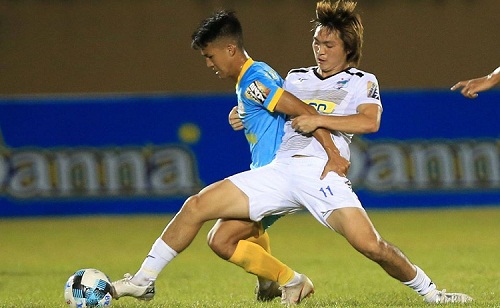 5 diem nhan o vong 1 v league 2019