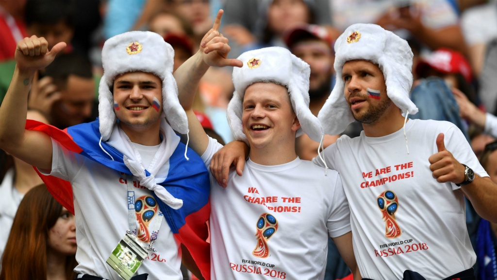 le khai mac world cup 2018 dien ra duoi thoi tiet dep