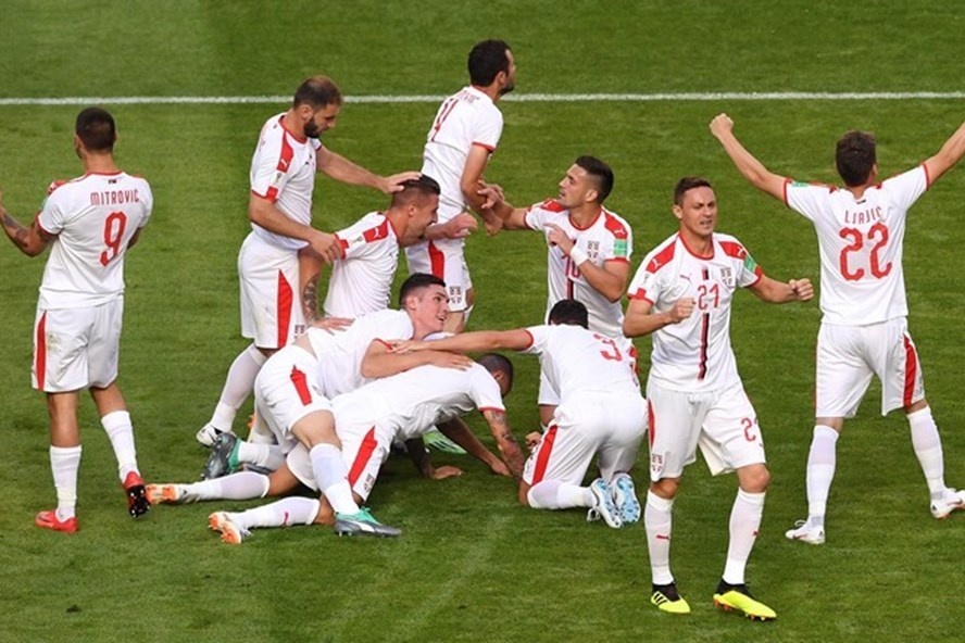 world cup 2018 kolarov toa sang serbia vuot qua costa rica 1 0
