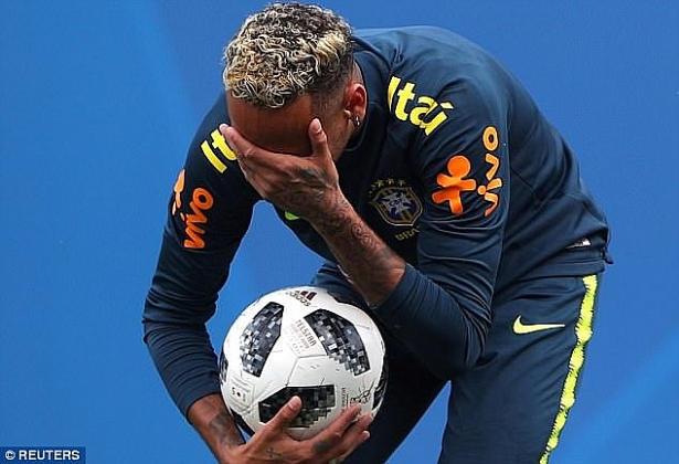 soc neymar co the som chia tay world cup vi chan thuong