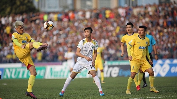 nhan dinh du doan ban ket luot di cup quoc gia flc thanh hoa vs song lam nghe an cuoi tuoi roi xu thanh