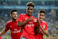 boc tham chia bang champions league ronaldo co the doi dau salah