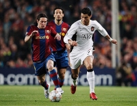 chap ronaldo bo dao nha van danh bai italia