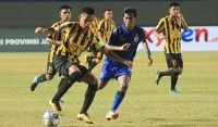 soi keo nu nam phi vs nu uganda ban ket cup nam phi khong de cho chu nha