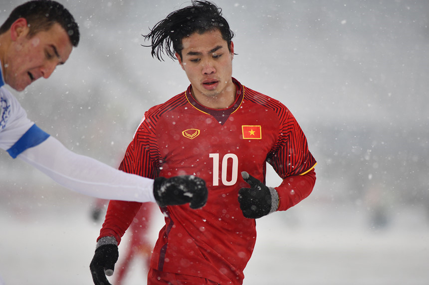 nhin lai mot nam dinh cao cua bong da viet nam