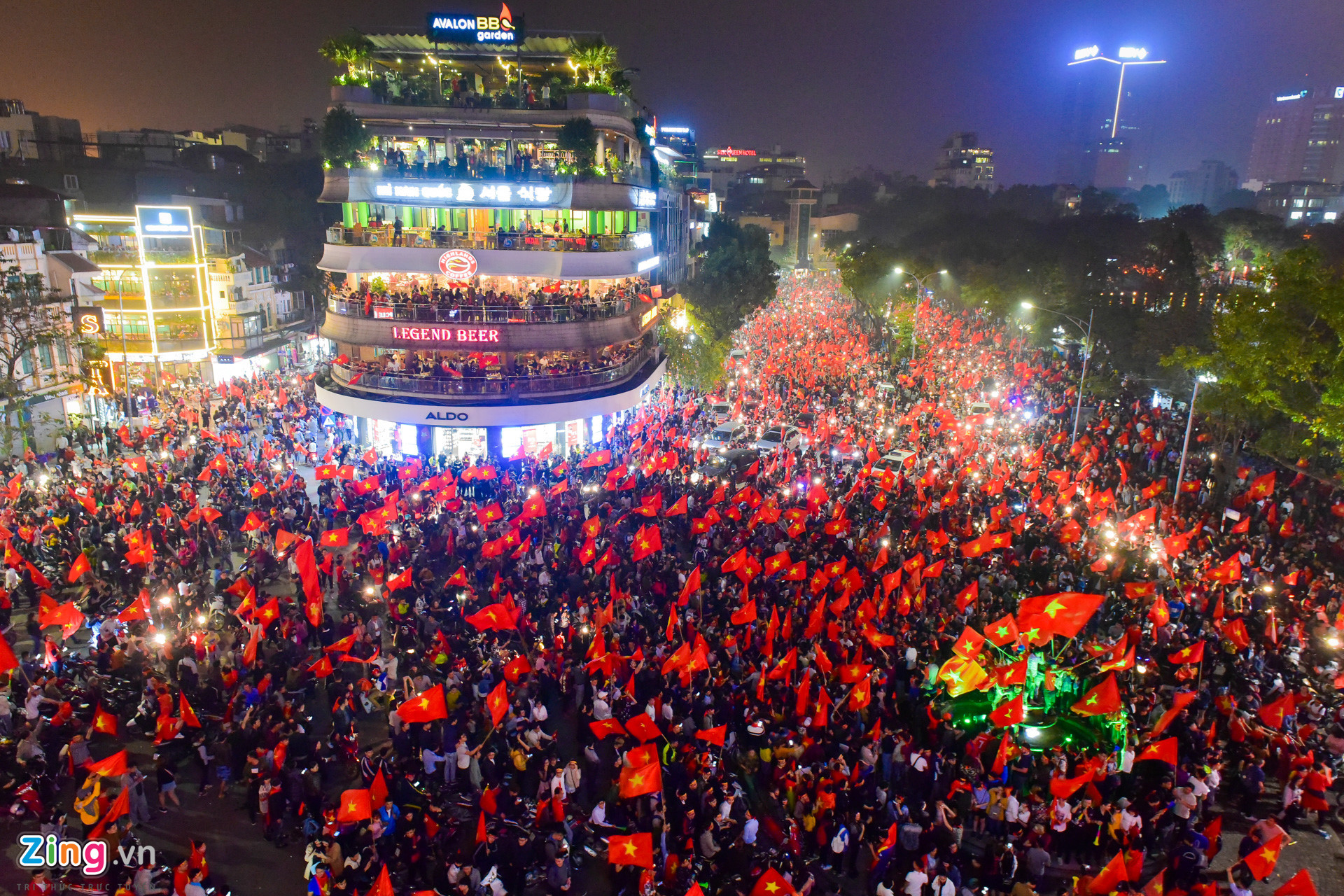 nhin lai mot nam dinh cao cua bong da viet nam