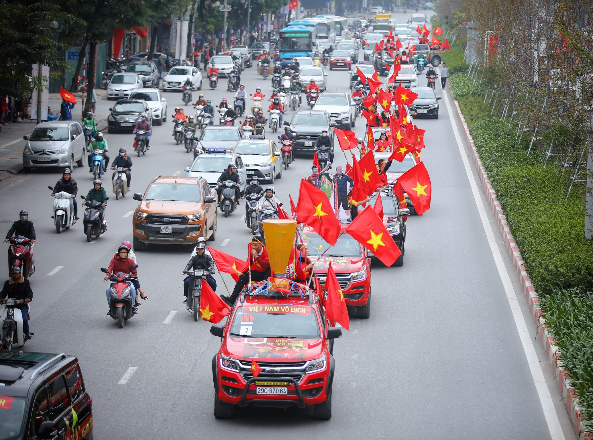 nhin lai mot nam dinh cao cua bong da viet nam