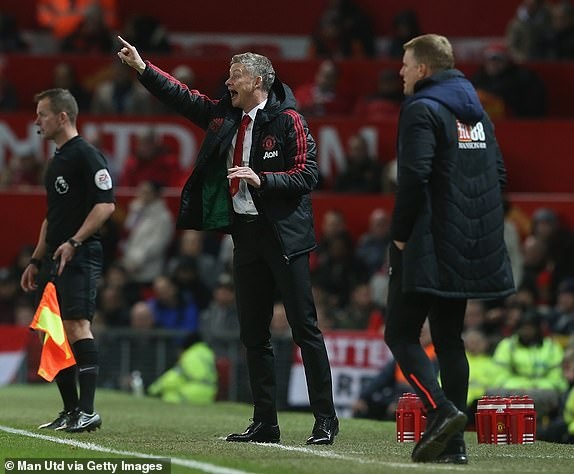 truc tiep mu vs bournemouth 1 0 hiep 1 khach do te cong manh dan dap tra