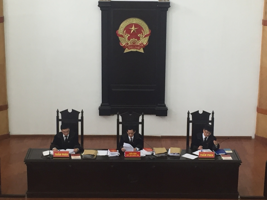 xet xu phien toa phuc tham cuu dai bieu quoc hoi chau thi thu nga cung dong pham trong vu an lua dao chiem doat tai san