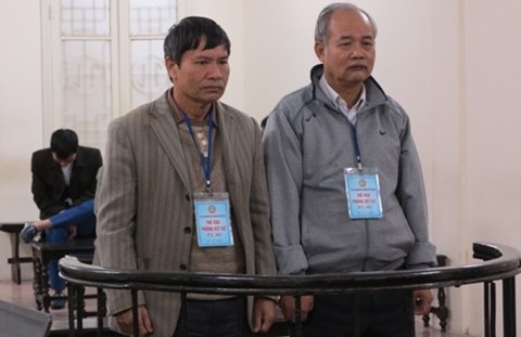 chu tich xa bat tay doanh nghiep rut tien nha nuoc