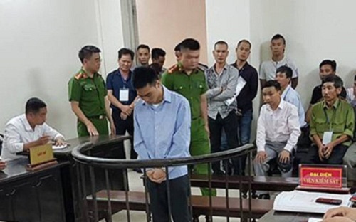 tan thu wushu bi dam tu vong khi di doi tien ca do bong da