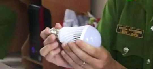 bi nhac nho cong viec mot hoc vien cam bong den dam dong nghiep tu vong