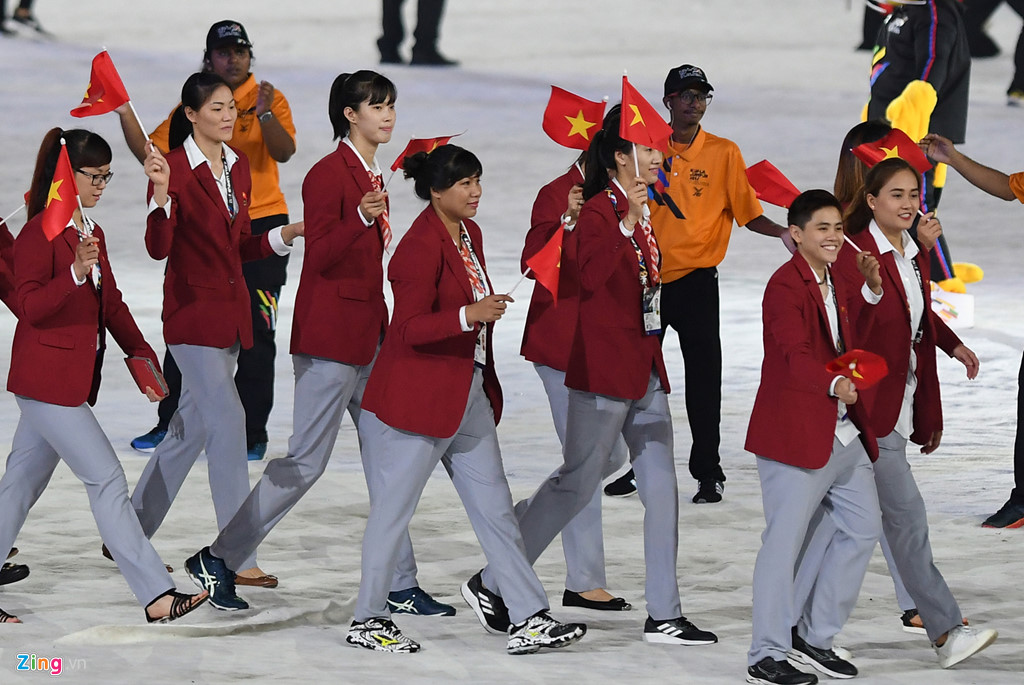le khai mac sea games 29 an tuong duoi con mua xoi xa