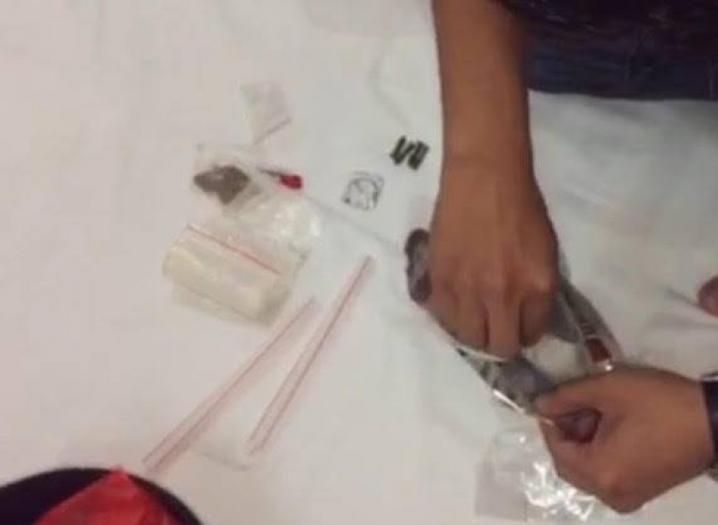 hai phong bat doi vo chong ho chuyen cung cap ma tuy cho cac vu truong quan bar 2745