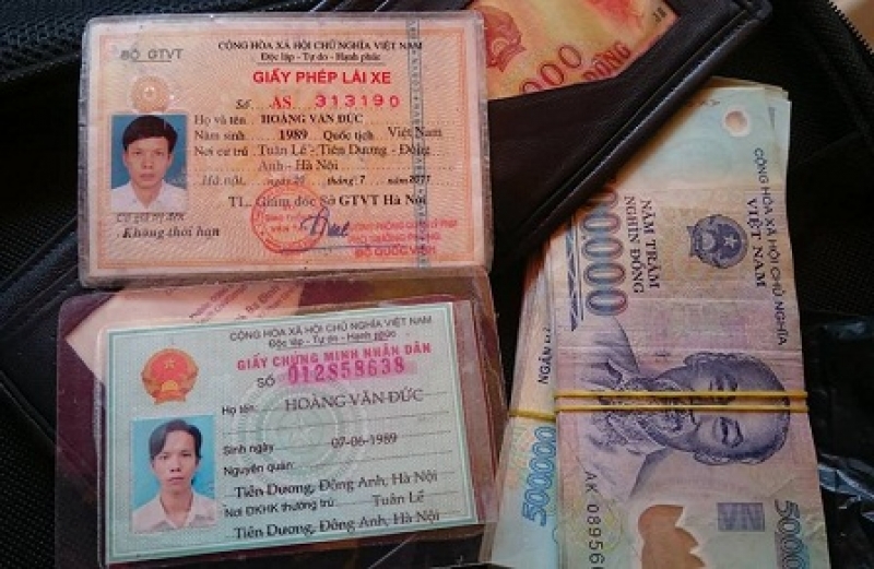csgt trao tra hon 70 trieu dong cho nguoi danh roi