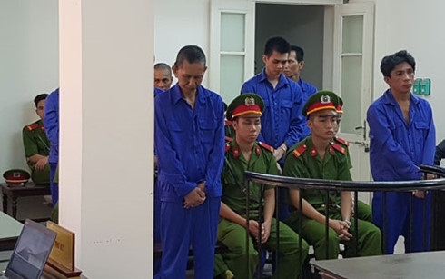 xem xet yeu cau dan do 8 ten cuop bien sang malaysia