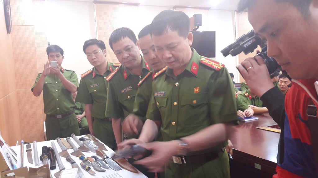 thong tin moi nhat vu no sung o nha nghi nam cuong khien 1 nguoi tu vong