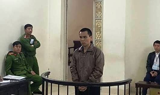 nguyen pho tong giam doc chiem doat hang ty dong ta i hau toa