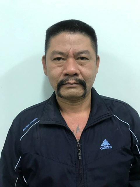 chu nha bi khoi to vi dung kiem chem liet nua nguoi ten trom