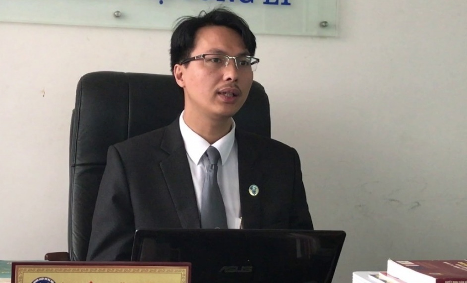 tinh tiet phan xac chong duoi goc nhin luat su nguoi co moi tham thu moi co the ra tay mot cach tan doc nhu vay