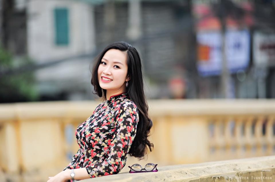 co giao xinh dep ha thanh nghien cuu su dung am nhac trong giao duc tre tu ky