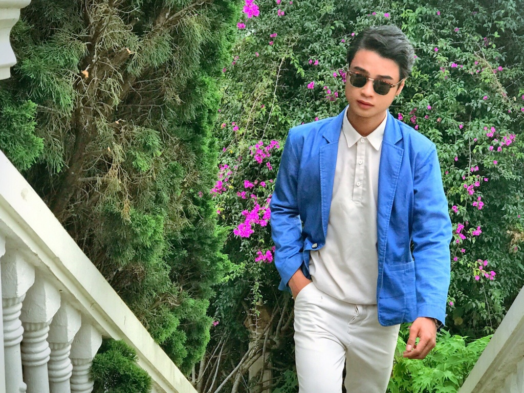dien vien tre kang pham trai long ve chuyen duoc dong phim vi la nguoi yeu dao dien