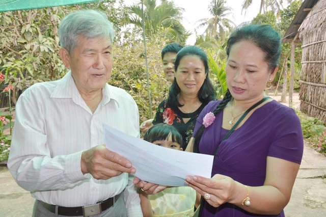 bo suu tap doc nhat vo nhi cua cuu giang vien han nom 80 tuoi