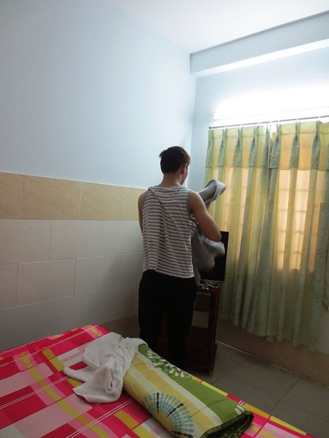 vu truong dien va cam bay trong the gioi trai goi dong tinh