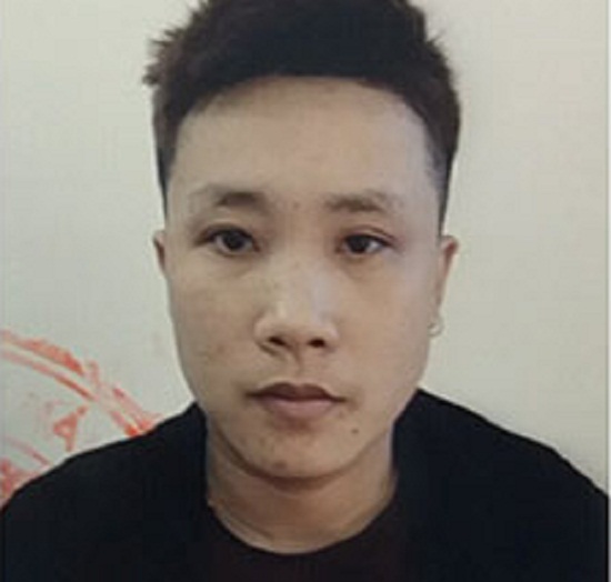co gai mang hinh hai dan ong van chuyen 8kg ma tuy