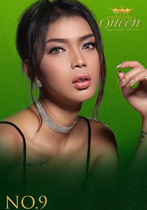 huong giang idol that loi hai khi lan at ca dan thi sinh hoa hau chuyen gioi quoc te 2018