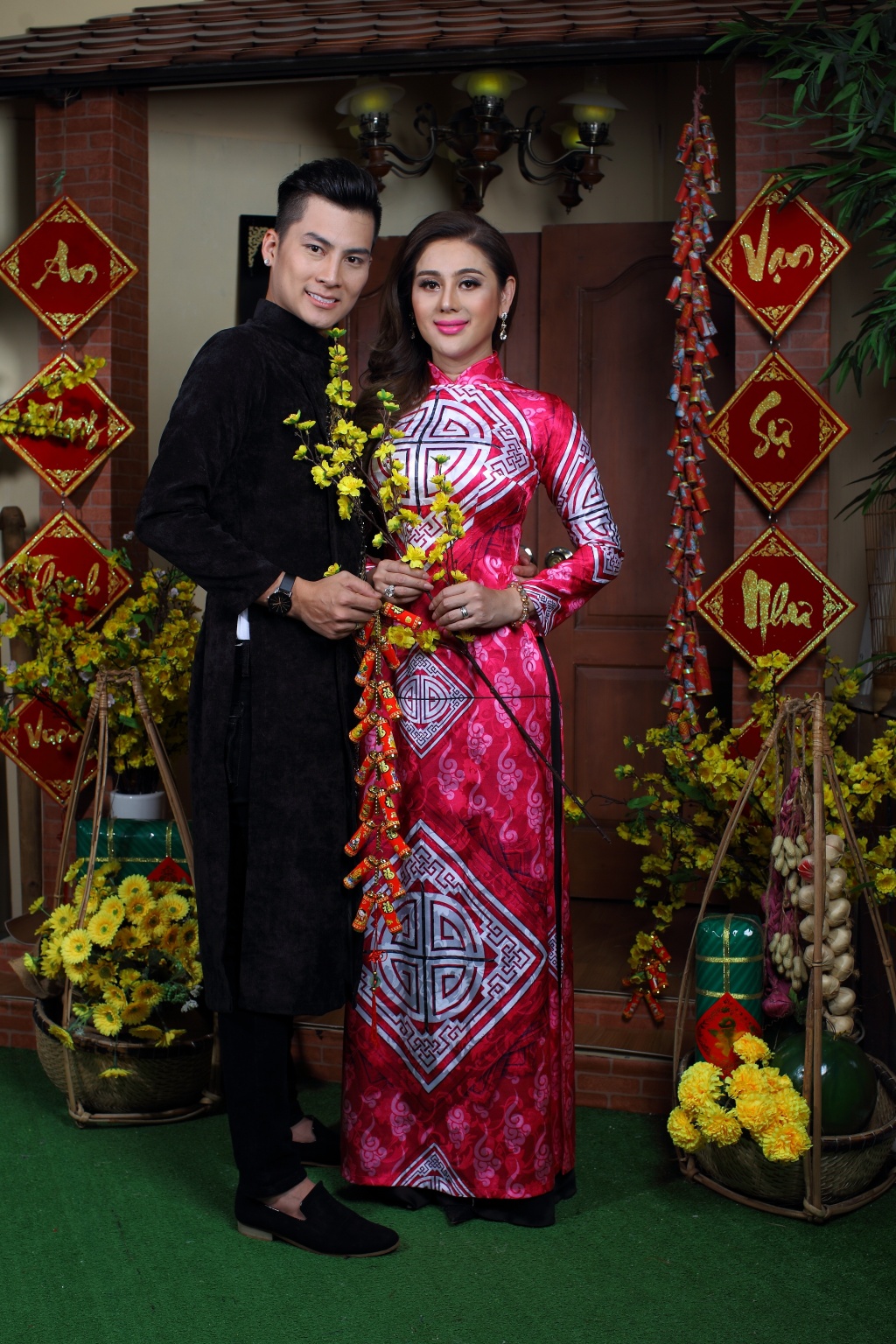 lam khanh chi dep e ap ben chong dien trai trong bo anh moi