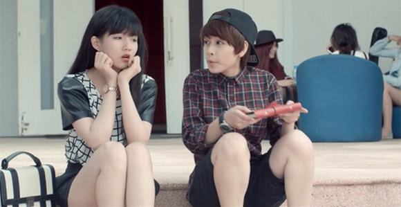 ngo ngang hotgirl chi pu hoa tomboy trong phim dong tinh