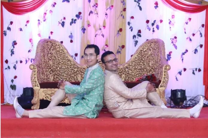 dam cuoi dong tinh gay sot cua chang trai viet voi ban doi an do