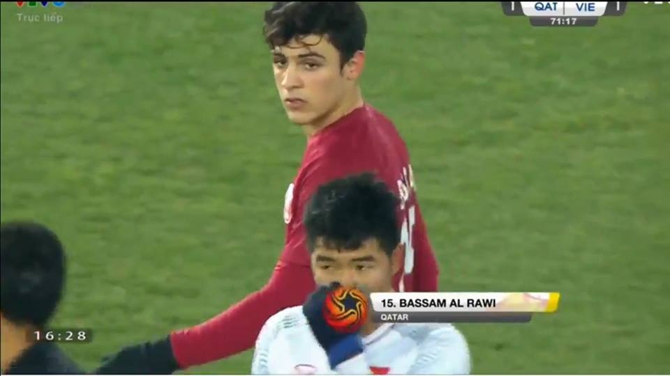 phan ung khong ngo cua fan u23 viet nam doi voi hotboy dep trai nhat doi qatar