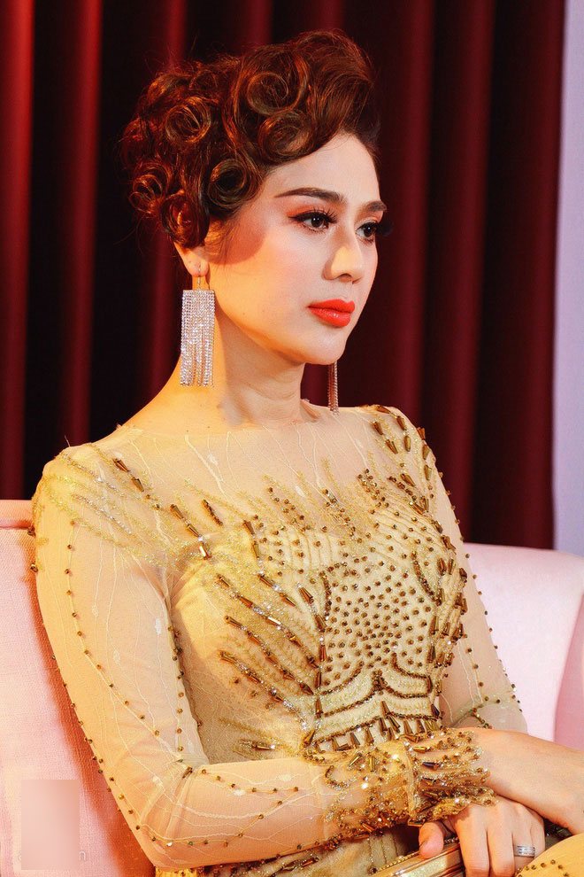 lam khanh chi mot bo phan fan viet rat hien dai nhung chua van minh